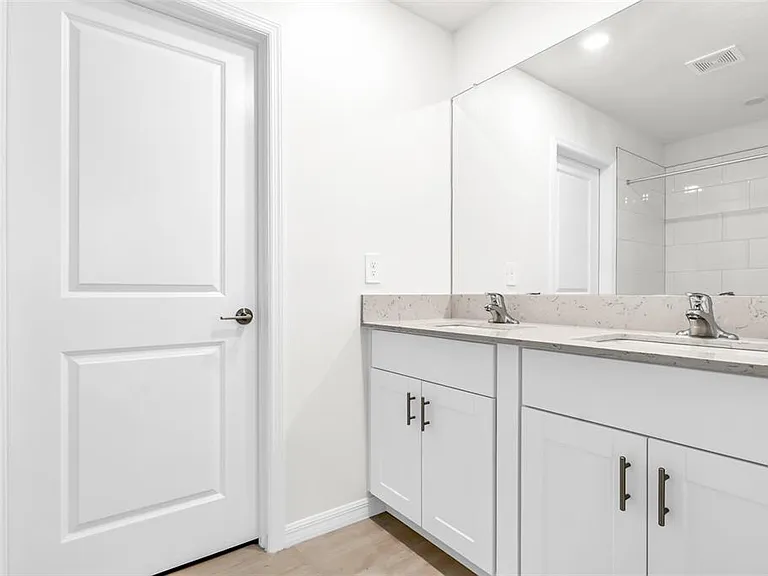 11672 Radiant Shore Loop — Photo 24