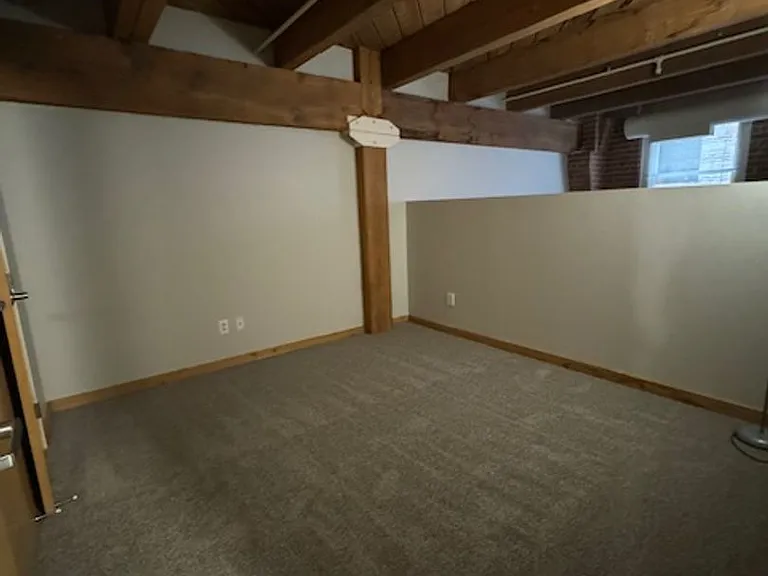 Bridgeview Apartments — Photo 19