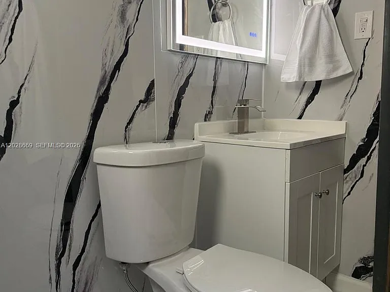 7928 Harding Ave #2 — Photo 11
