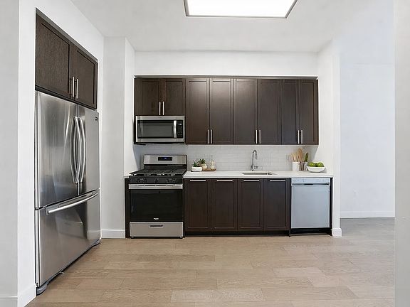 2nd image of 152-11 89th Ave #534