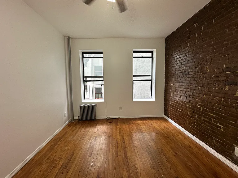 40 Rivington St #22 — Photo 8