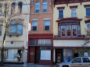 42 4th St, Troy, NY 12180