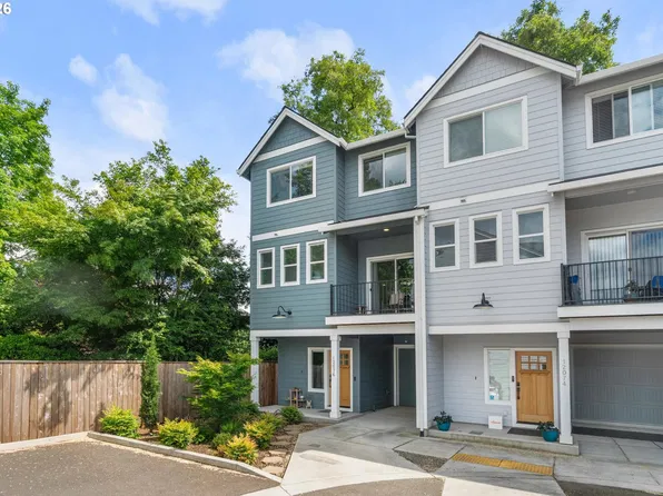 12076 SE Harold St, Portland, OR 97266