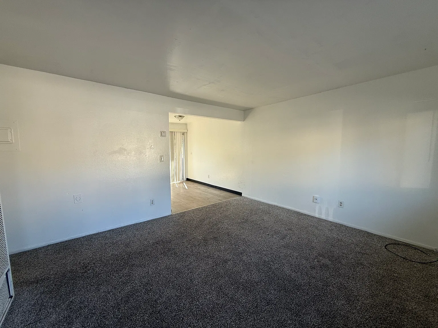 2 bed, 700 sqft, $1,650 — Photo 3