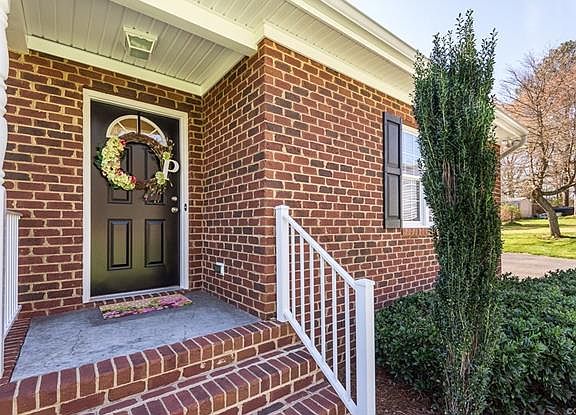 4th image of 9949 N Wagstaff Cir