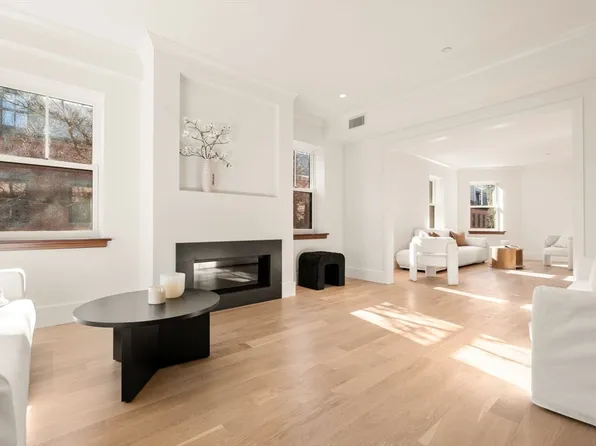 2-2A Milford St #3, Boston, MA 02118