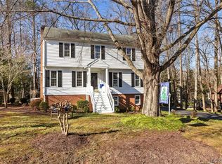530 Wadsworth Dr, North Chesterfield, VA 23236