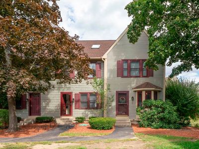 32 Bartemus Trail, Nashua, NH, 03063