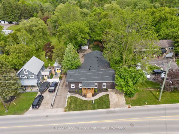 1283 Swan St, North Dumfries, ON N0B 1E0