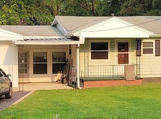 1009 N 11th St, Miamisburg, OH 45342