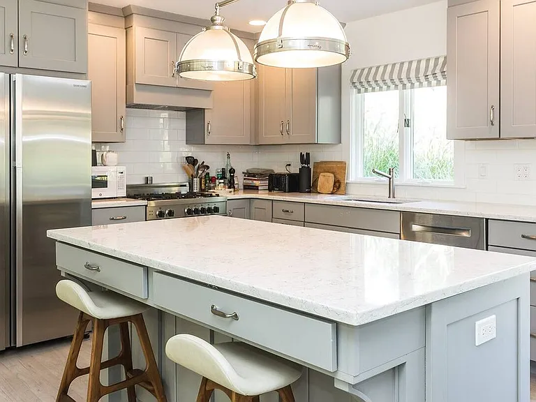 334 Ferry Rd — Photo 12