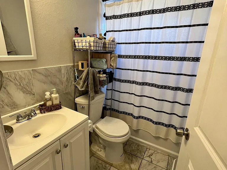 2705 Dakota St NE — Photo 7
