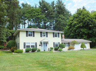 15 Samuel Rd, Chelmsford, MA 01824