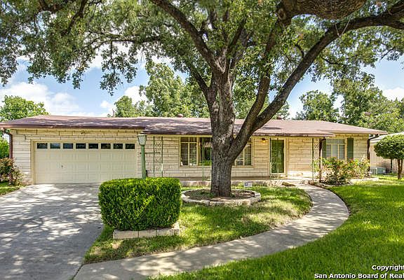 3rd image of 123 Beverly Dr