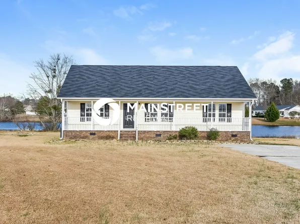 109 Daniel Ct, Smithfield, NC 27577