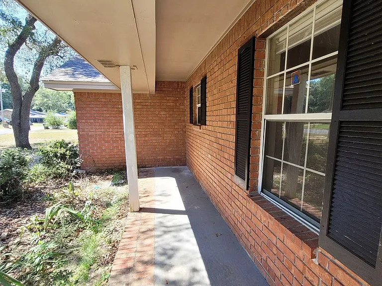 6506 Colonial Dr — Photo 6