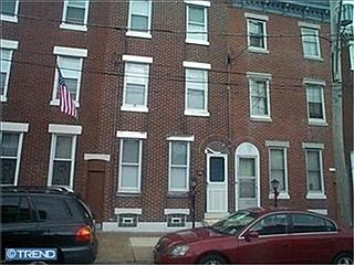 1st image of 18 W Oxford St