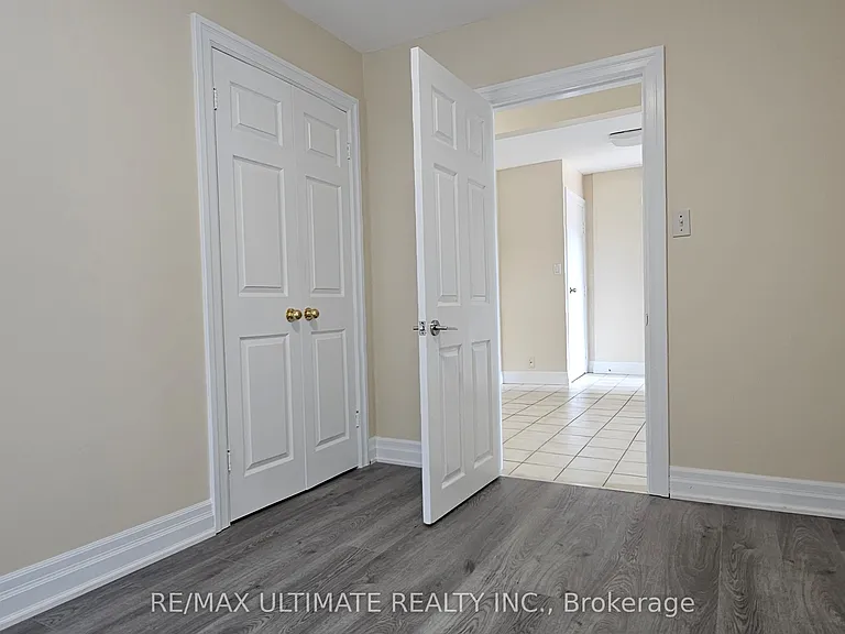 3 Kane Ave #2 — Photo 12