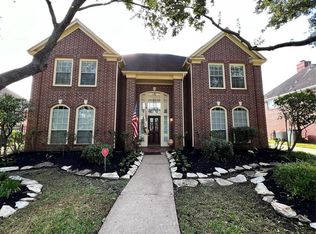 4831 Hillswick Dr, Sugar Land, TX 77479