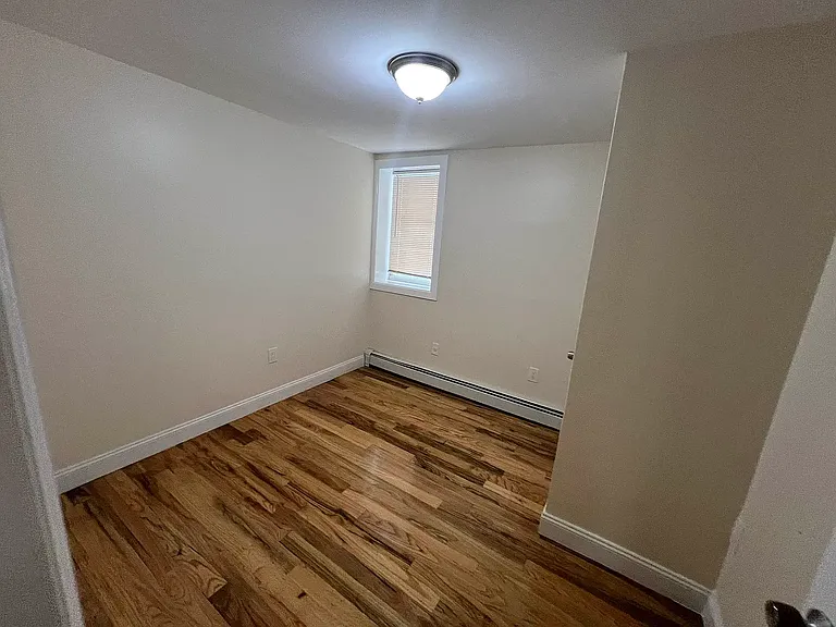 1713 Tenbroeck Ave #1 — Photo 6