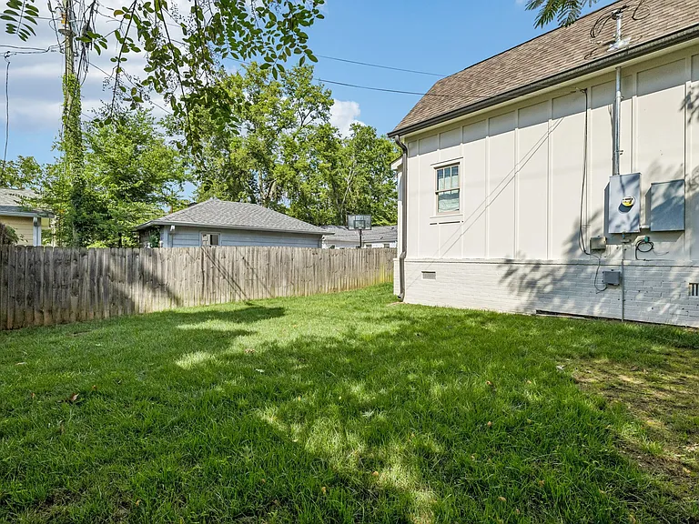 124B Lincoln Ct — Photo 68
