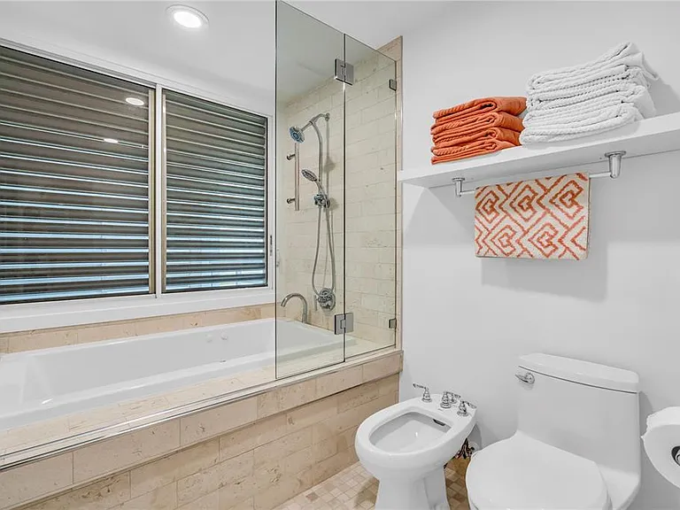 615 Dream Island Pl #201 — Photo 28