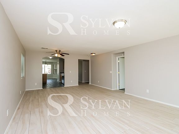 4th image of 11477 E Primrose Ln
