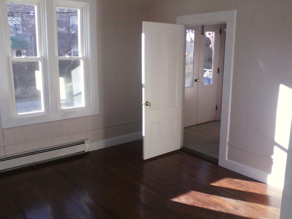 Front Bedroom