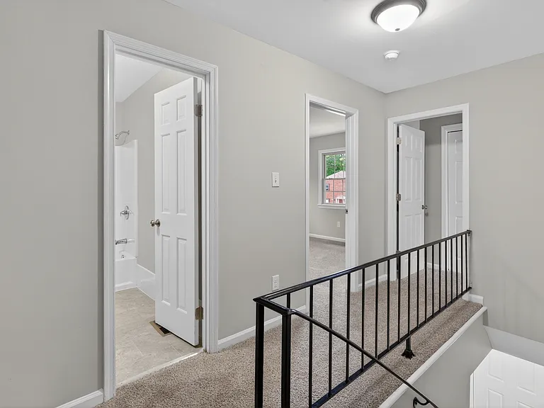 399 Circuit Ln #F — Photo 12