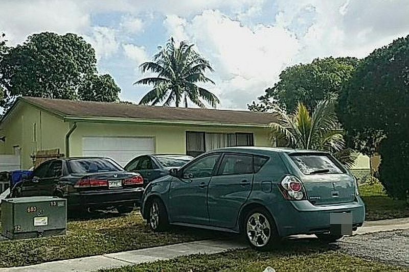 1st image of 760 SW 67th Ave