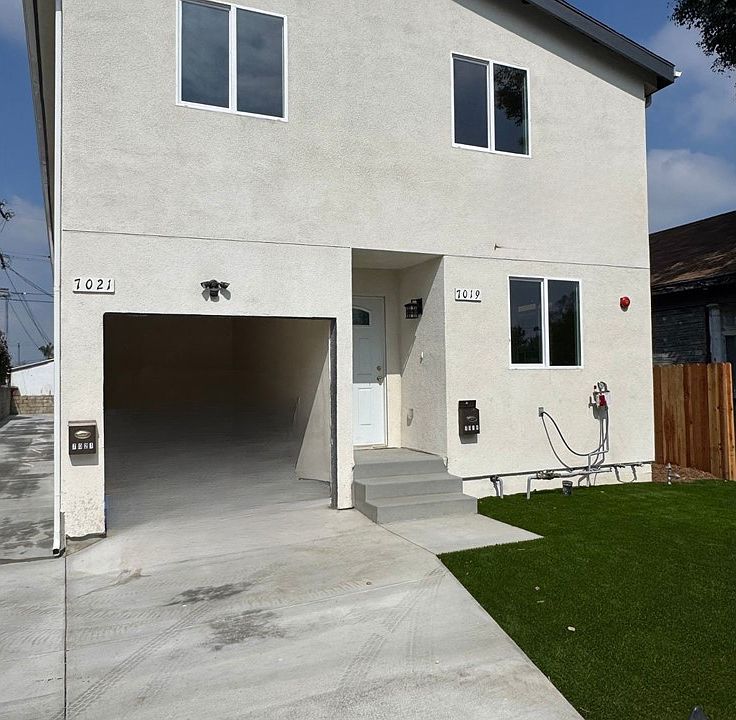 1st image of 7019 Estrella Ave