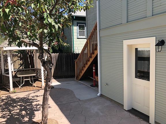 2nd image of 1405 Behrens St #B