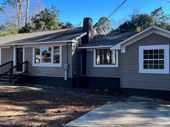 3743 Hitchcock Rd, Macon, GA 31217