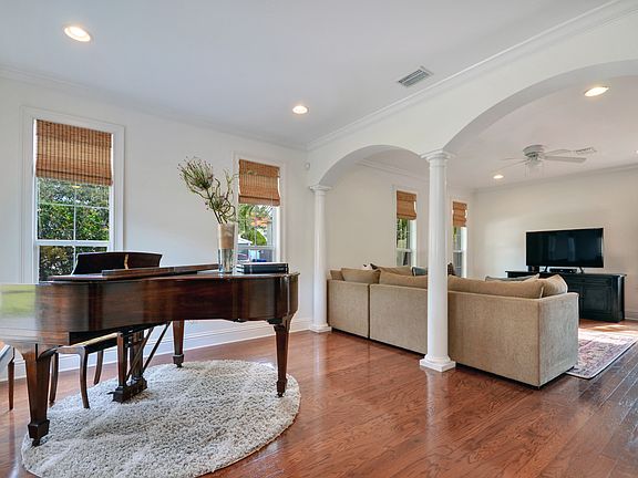 4th image of 3502 W San Pedro St
