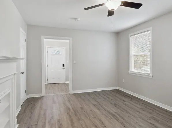 2231 Greenwood St, Savannah, GA 31404