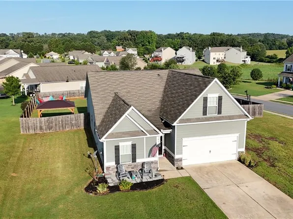 22 Starling Ct, Adairsville, GA 30103