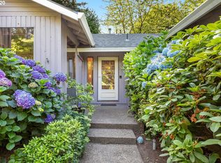 10115 SW 48th Dr, Portland, OR 97219