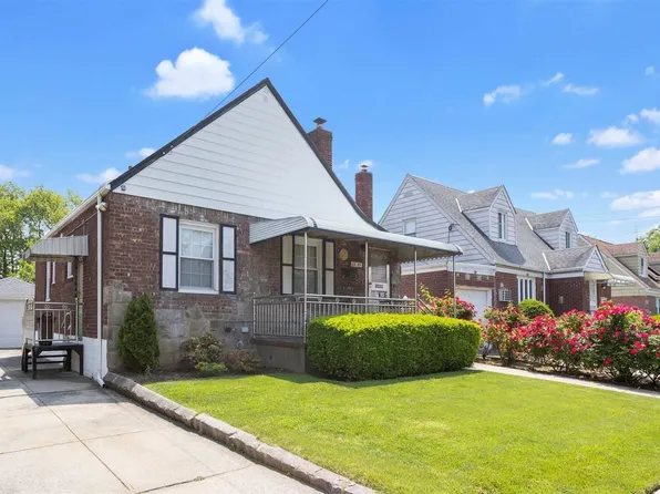 65-23 165 Street, Fresh Meadows, NY 11365