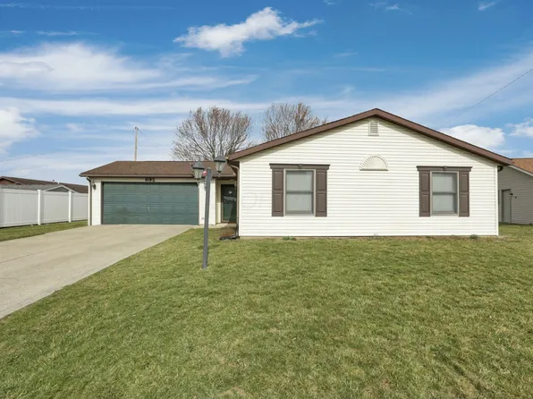 692 Earliglow Ct, Newark, OH 43055