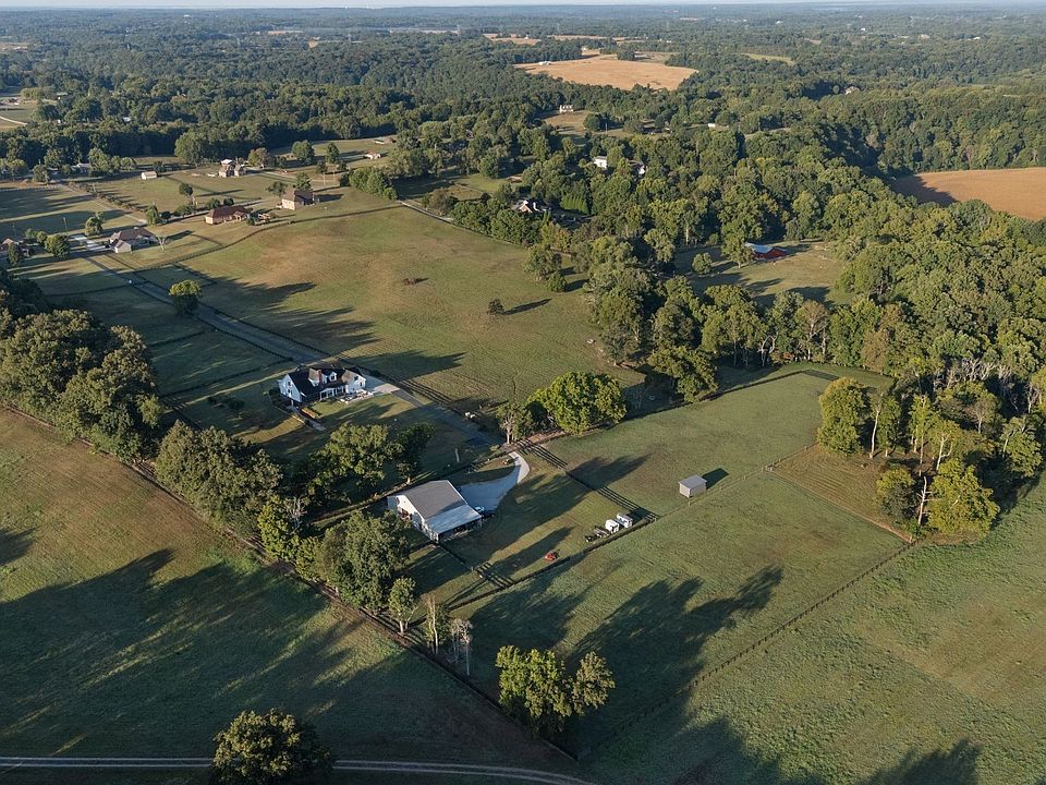 40th image of 1421 Lawrence Ln