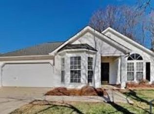 9040 Foggy Meadow Rd, Charlotte, NC 28269