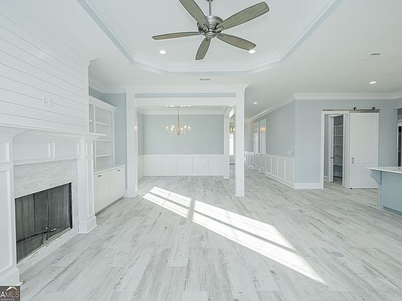 5th image of 249 Jake Colton Dr