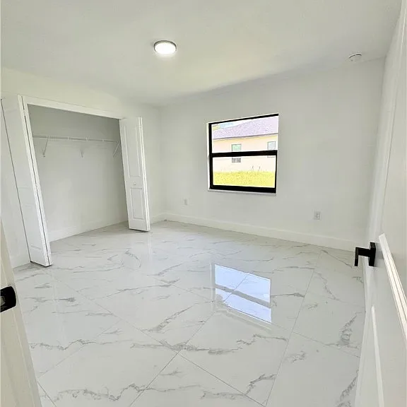 670 Chemstrand St E — Photo 23