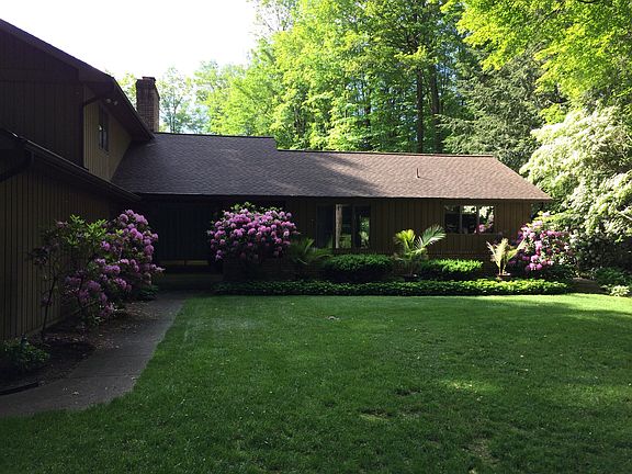 3rd image of 5321 Teakwood Ct
