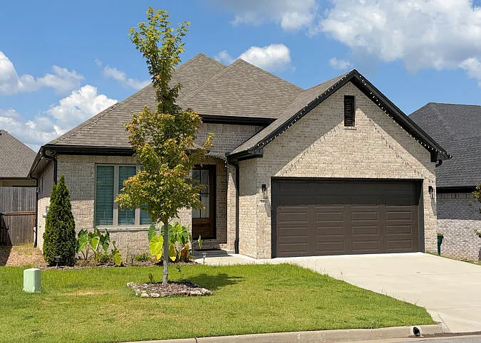 310 Fletcher Loop — Photo 1