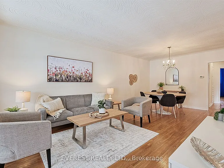 99 Rochman Blvd — Photo 24
