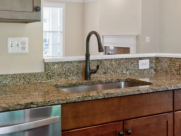 2942 Templehof Ct — Photo 20