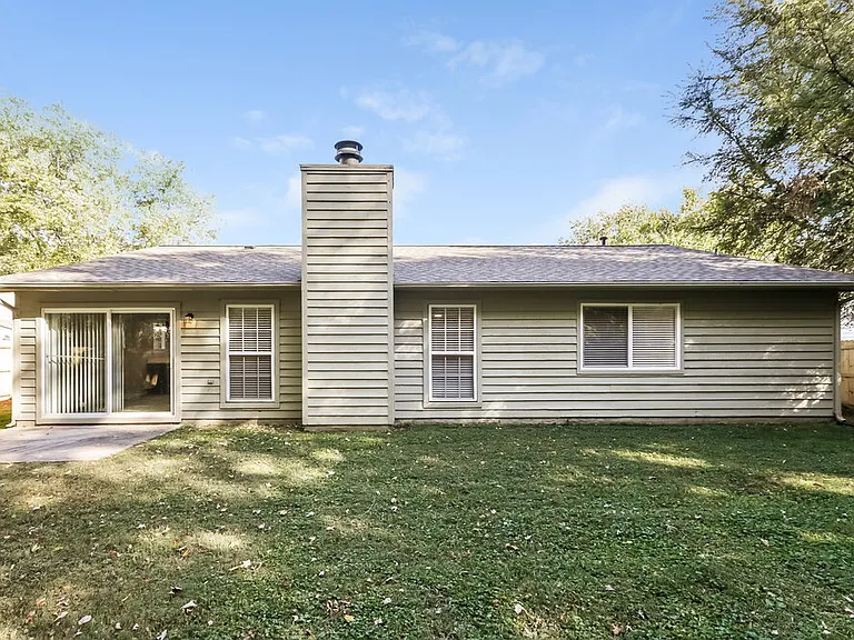 6502 Woodthrush Dr — Photo 16