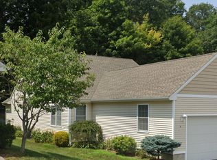 10 Commonway Dr #10, Brooklyn, CT 06234