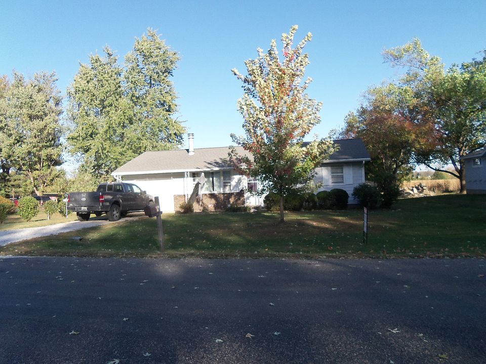 1st image of 36 Robinwood Dr